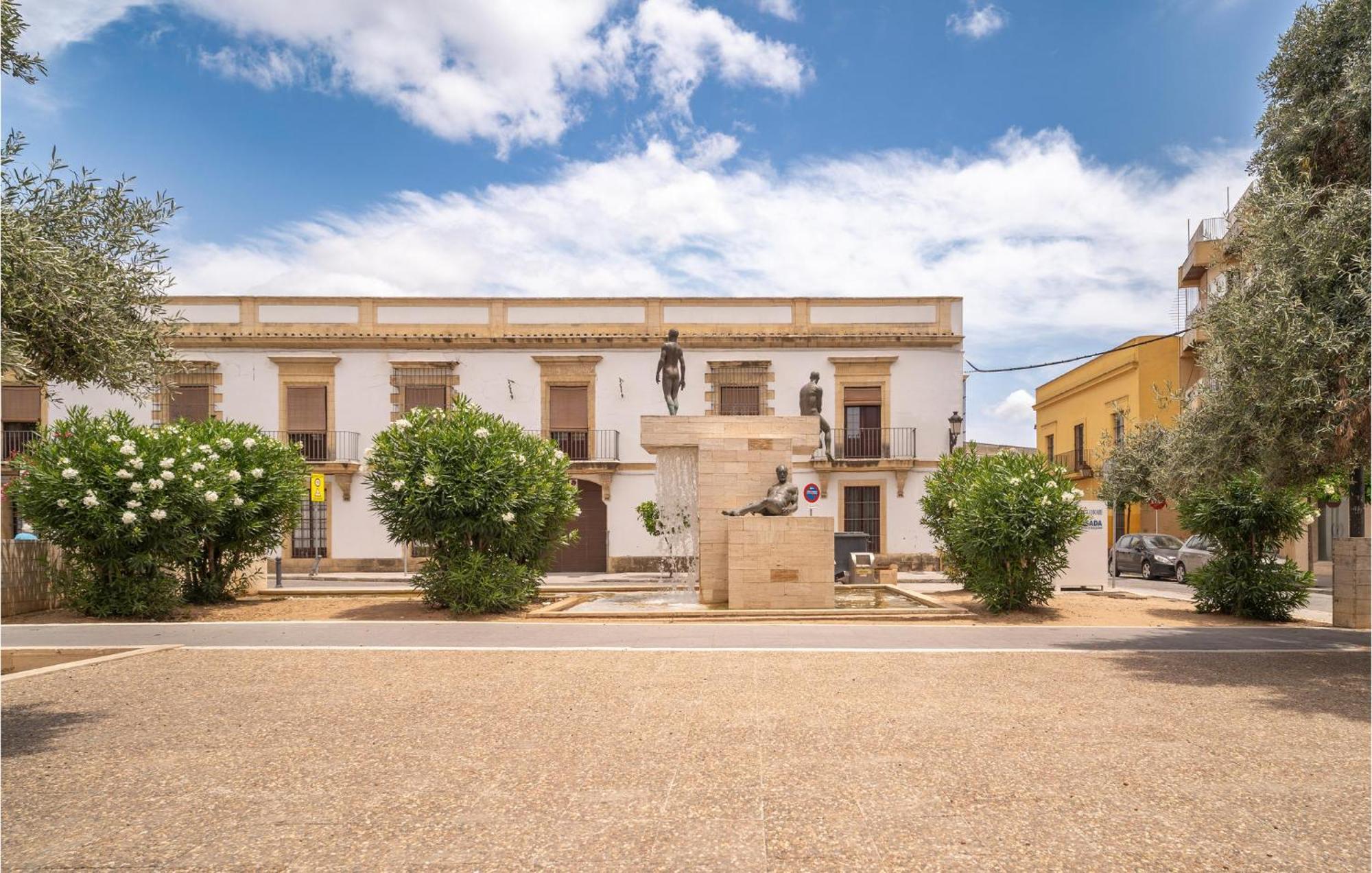 Pet Friendly Apartment In Jerez De La Frontera Eksteriør billede